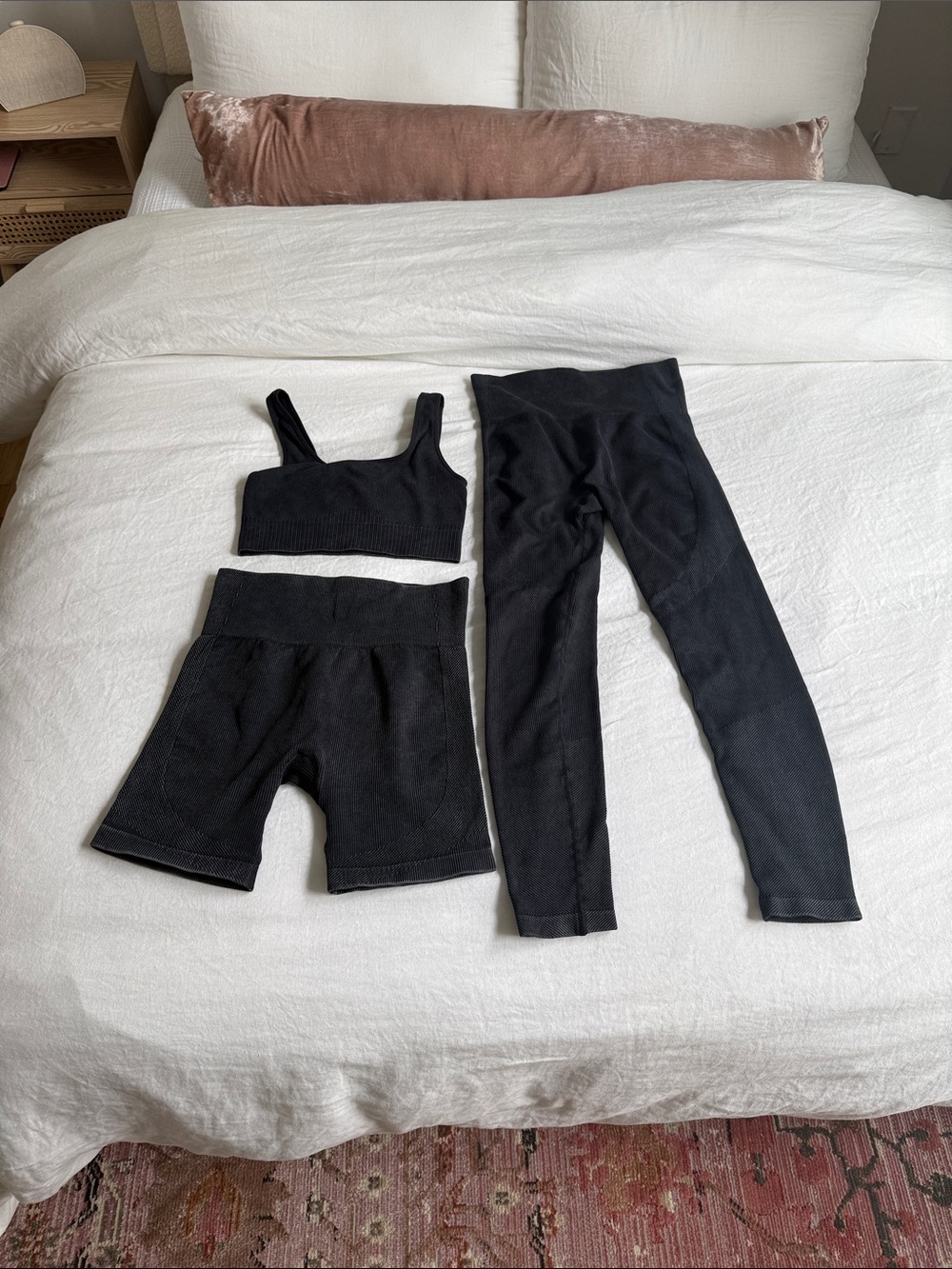 Workout Set: Bra, Shorts, Leggings